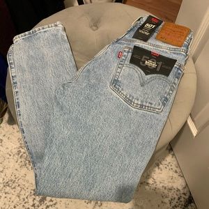 501 skinny high rise Levi jeans